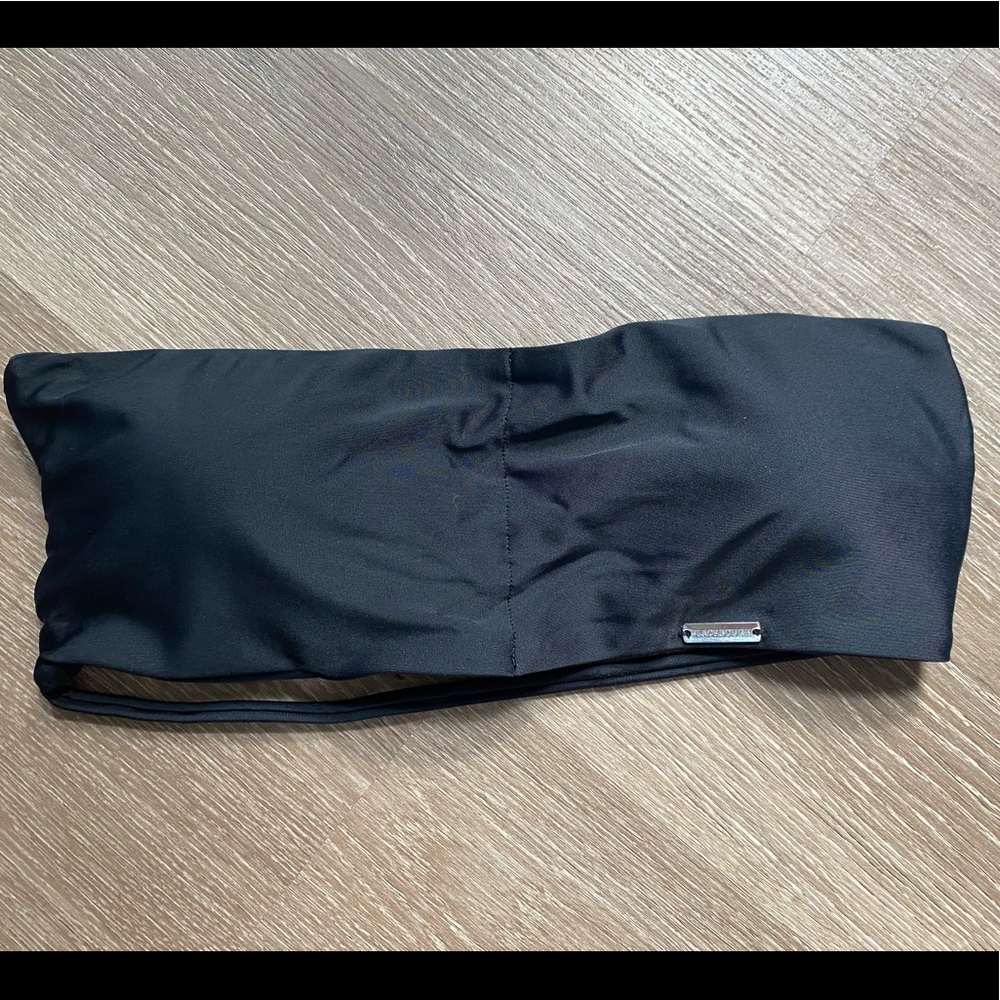 Blackbough swim top